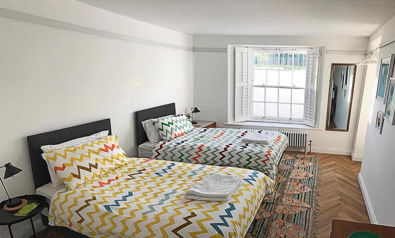 Ilfracombe Townhouse: Restored Historic Home Exterior foto
